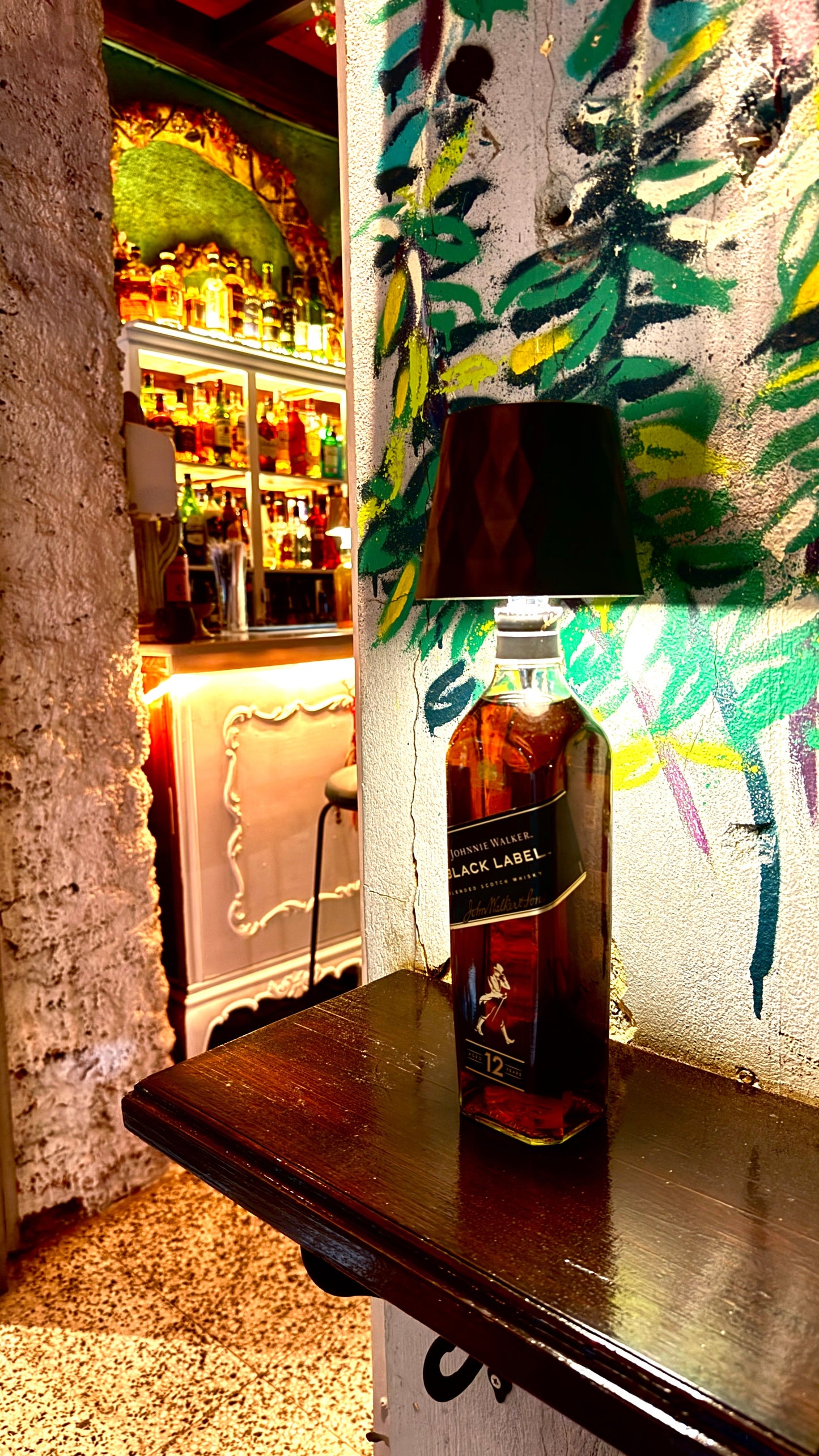 Johnnie Walker Black Label ''Whiskey'' Table Lamp