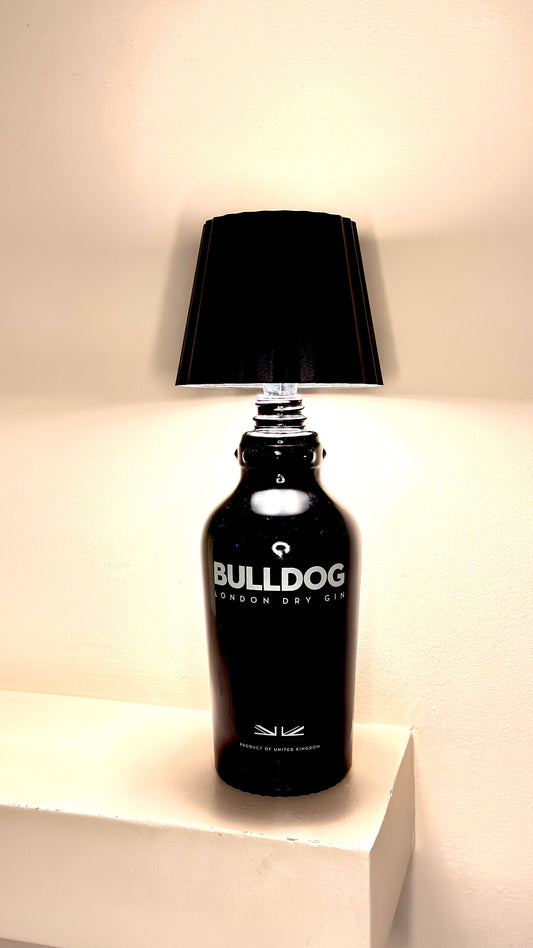 Bulldog ''Gin'' Table Lamp