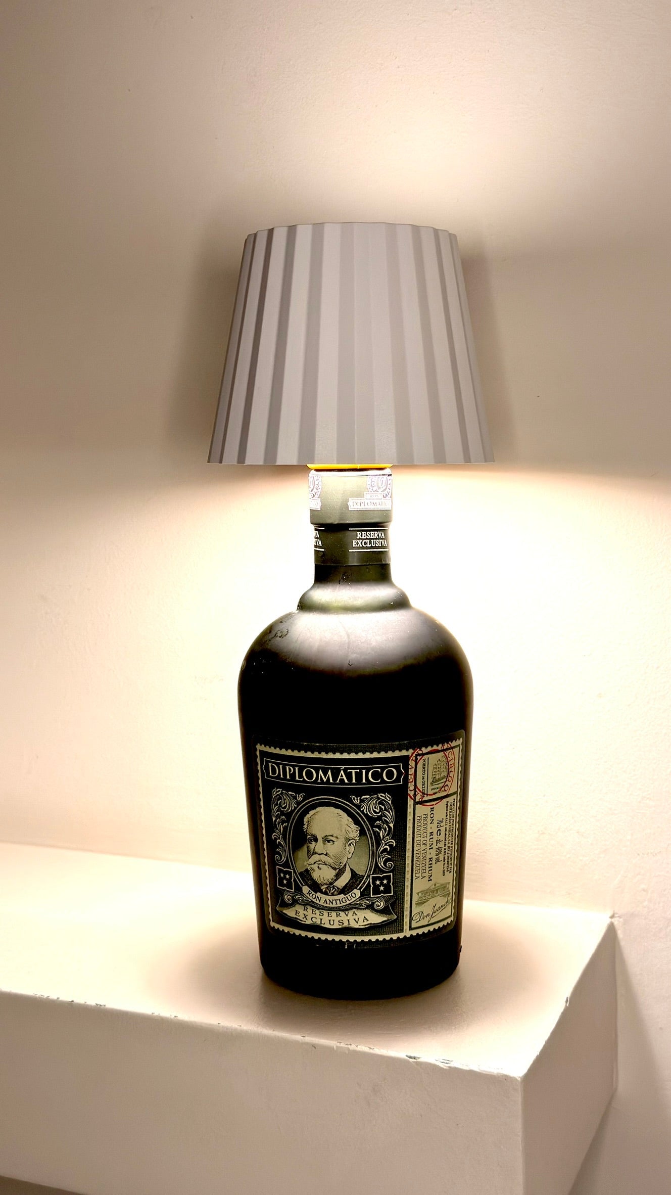 Diplomatico Exclusiva Reserva ''Rum'' Table Lamo